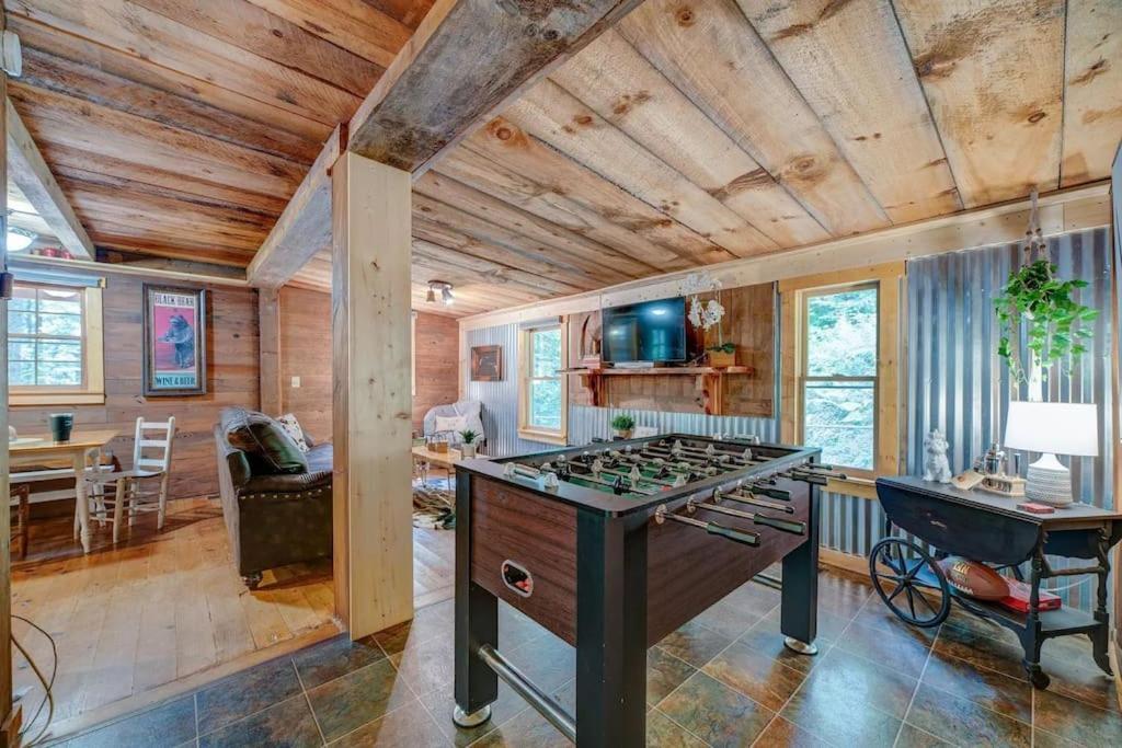 Bear Den Bungalow With Hot Tub Near Blue Ridge And Ellijay Exteriör bild