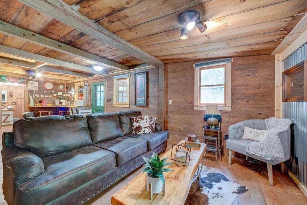 Bear Den Bungalow With Hot Tub Near Blue Ridge And Ellijay Exteriör bild